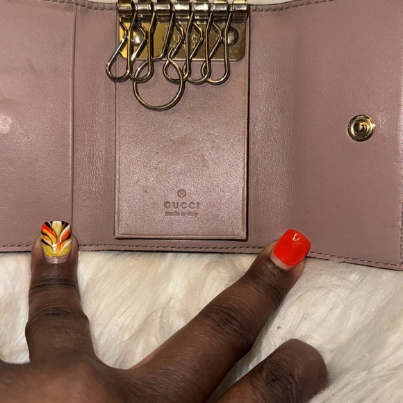 Gucci leather embossed Guccissima GG key case EUC - Picture 8 of 10